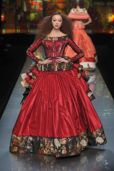 Look 39